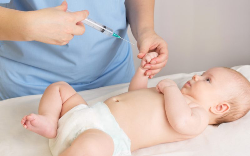 ENFERMEDAD HEMORRÁGICA POR DEFICIENCIA DE VITAMINA K - Casa Pediátrica